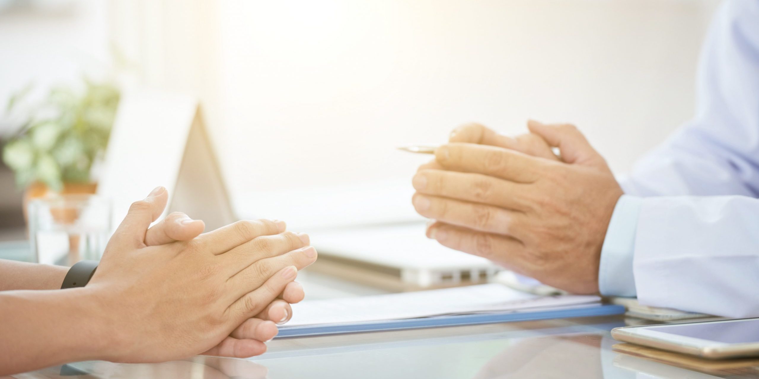 How to select the best spine surgeon for you How to select the best spine surgeon for you