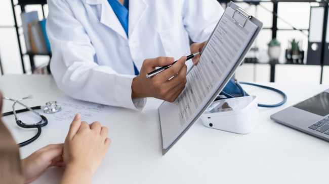 When to Visit the Emergency Center for a Spine Problem — Guidance from a Dallas Spine Surgeon