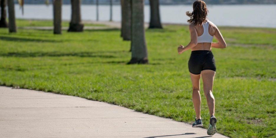 Back Pain That Won’t Quit: How Dallas Back Doctors Determine When Surgery Is and Isn’t the Answer